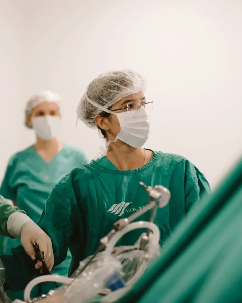 dra priscila rizutti cirugia cirurgia bariátrica e do aparelho digestivo em juiz de fora e região
